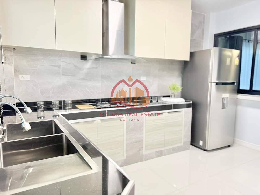 Pool Villa for Sale in Huai Yai