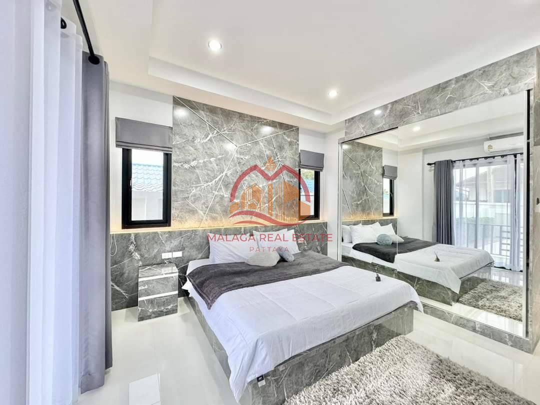 Pool Villa for Sale in Huai Yai