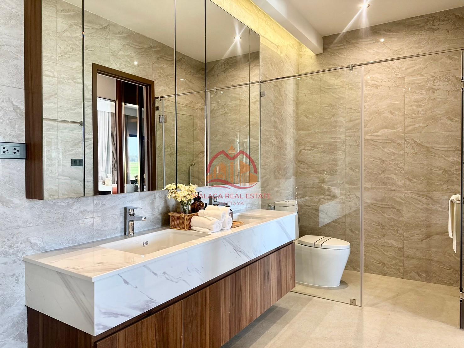 Highland Park Pool Villas Pattaya