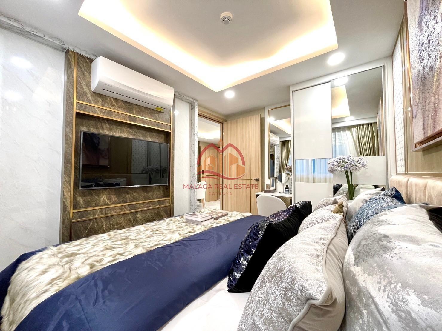 Dusit Grand Park 2