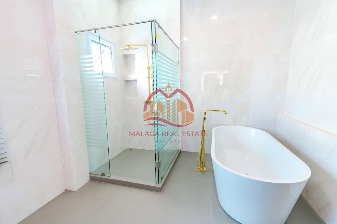 Baan Dusit Pattaya Hill 5