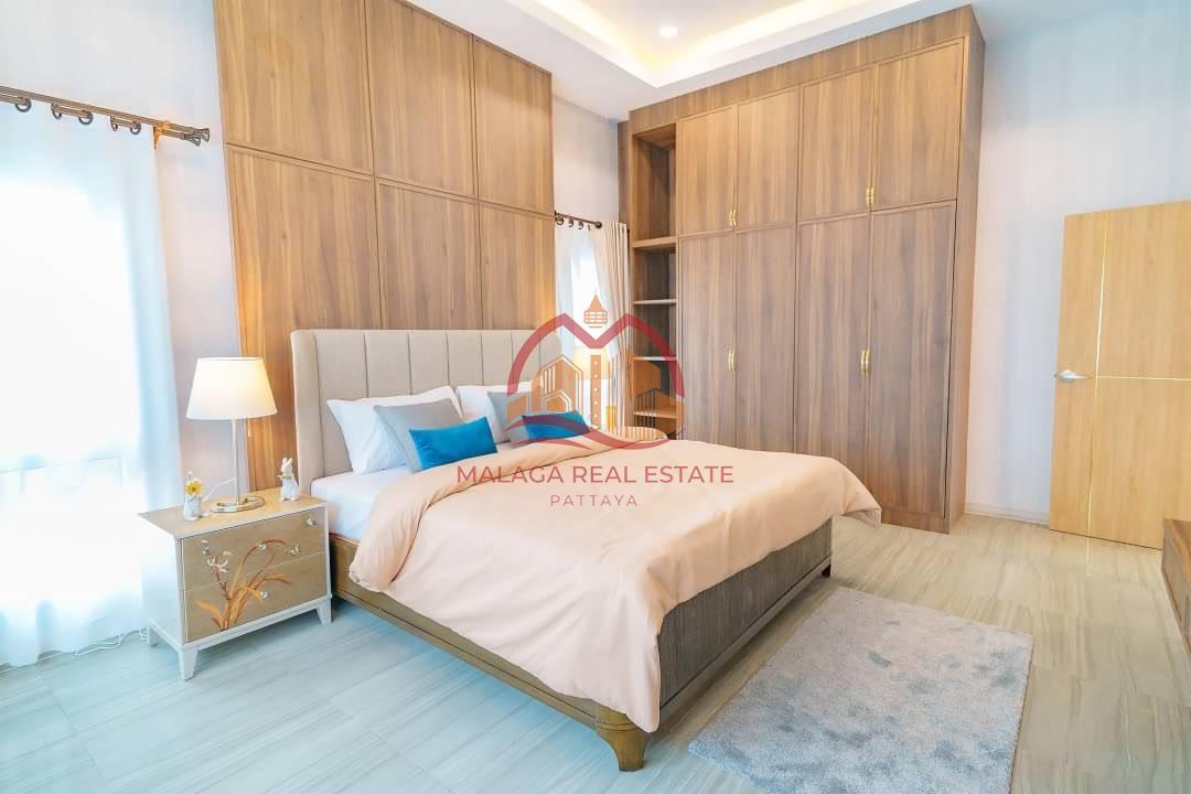 Baan Dusit Pattaya Hill 5
