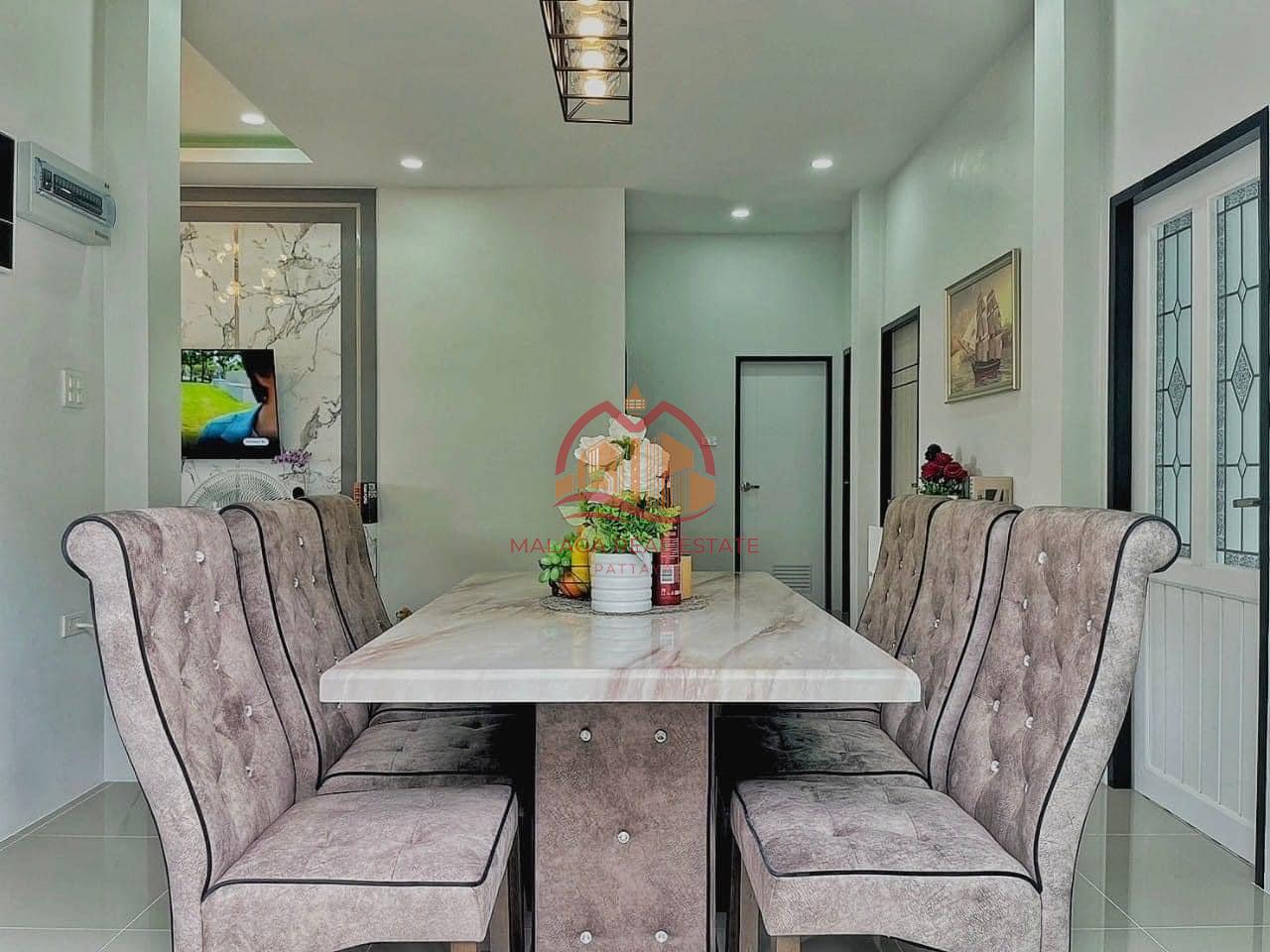 Ratanakorn Village 17