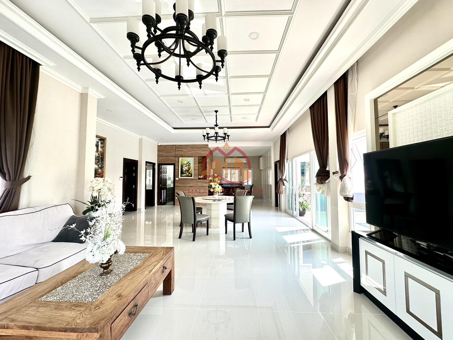 Baan Dusit Pattaya Hill 5