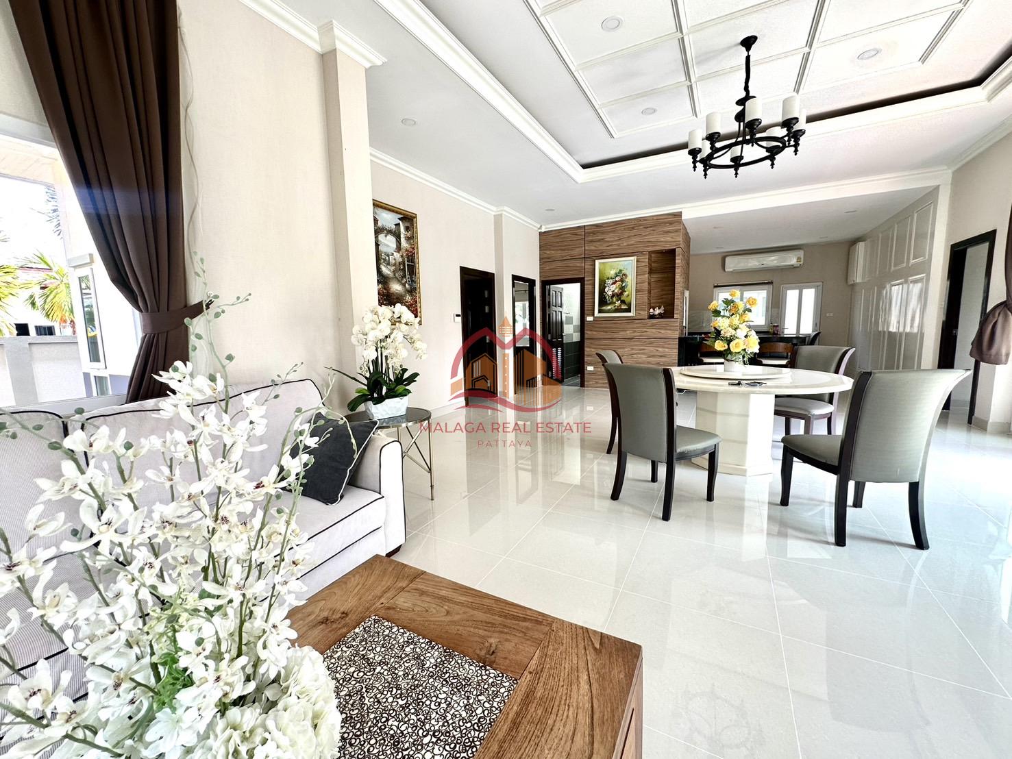 Baan Dusit Pattaya Hill 5