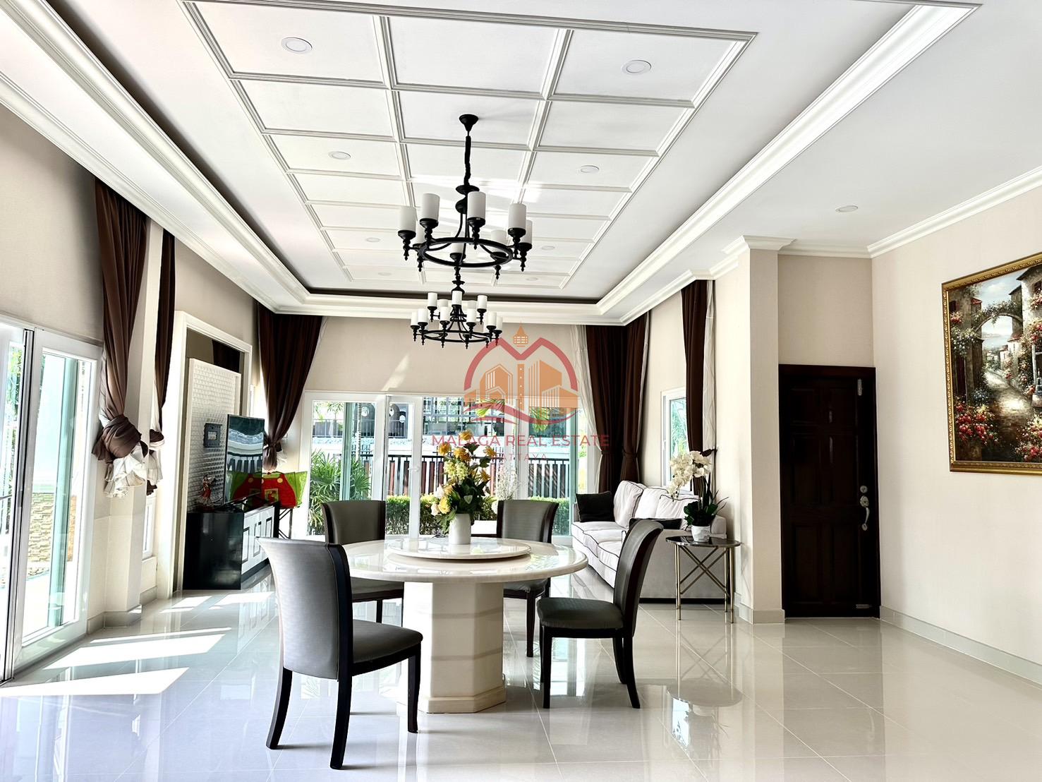 Baan Dusit Pattaya Hill 5