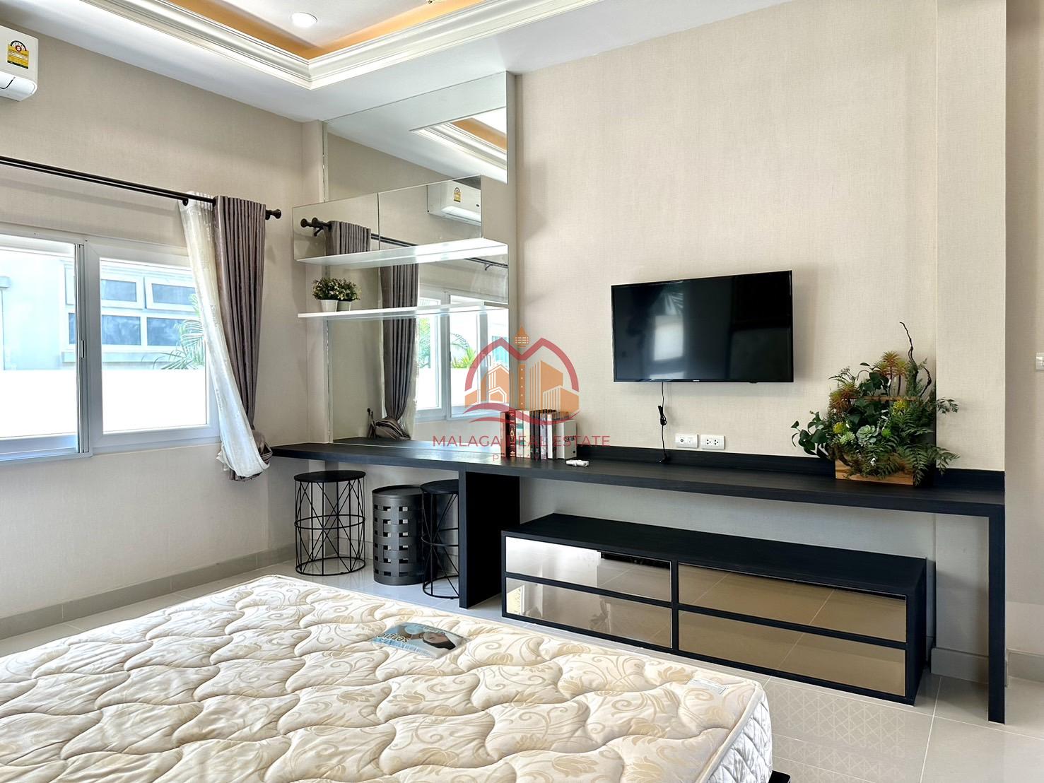 Baan Dusit Pattaya Hill 5
