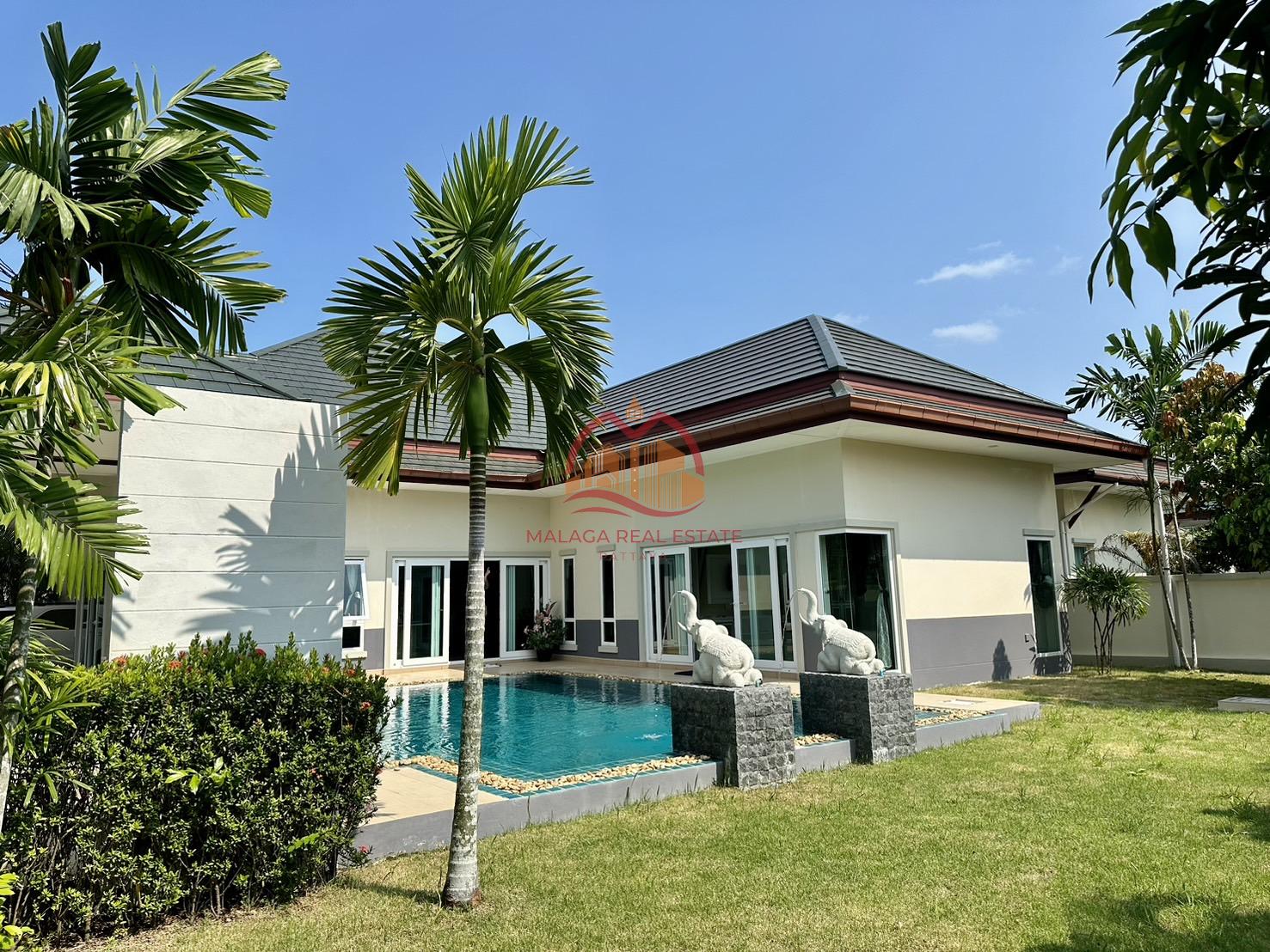 Baan Dusit Pattaya Hill 5
