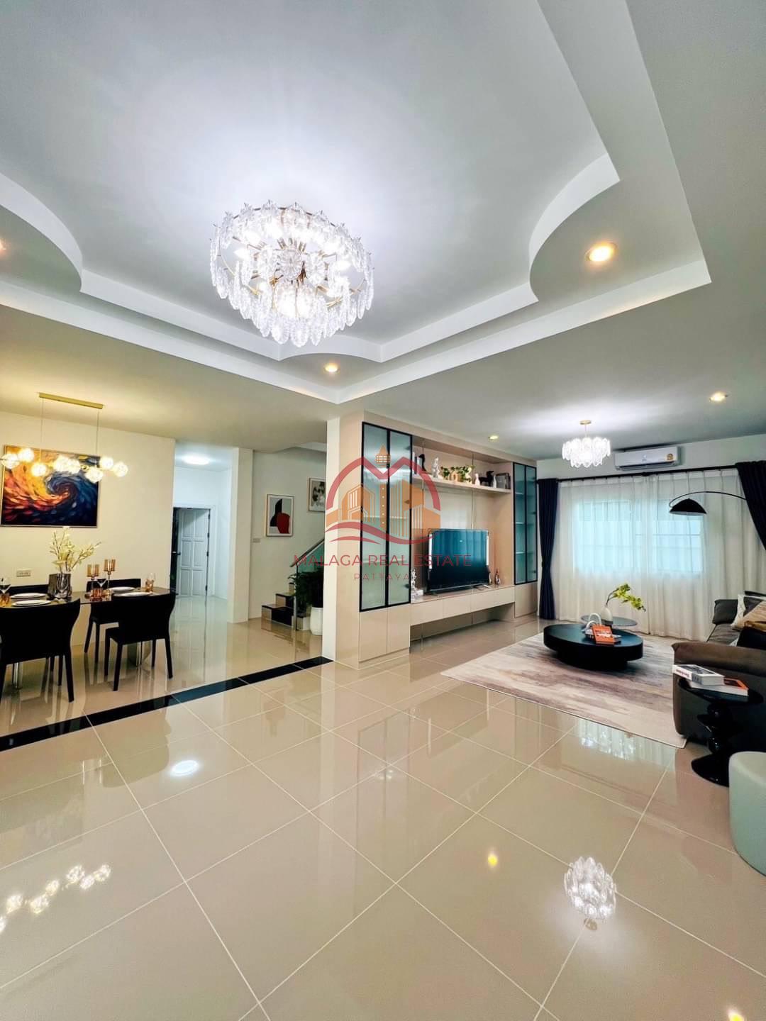 3 Bedrooms Family House