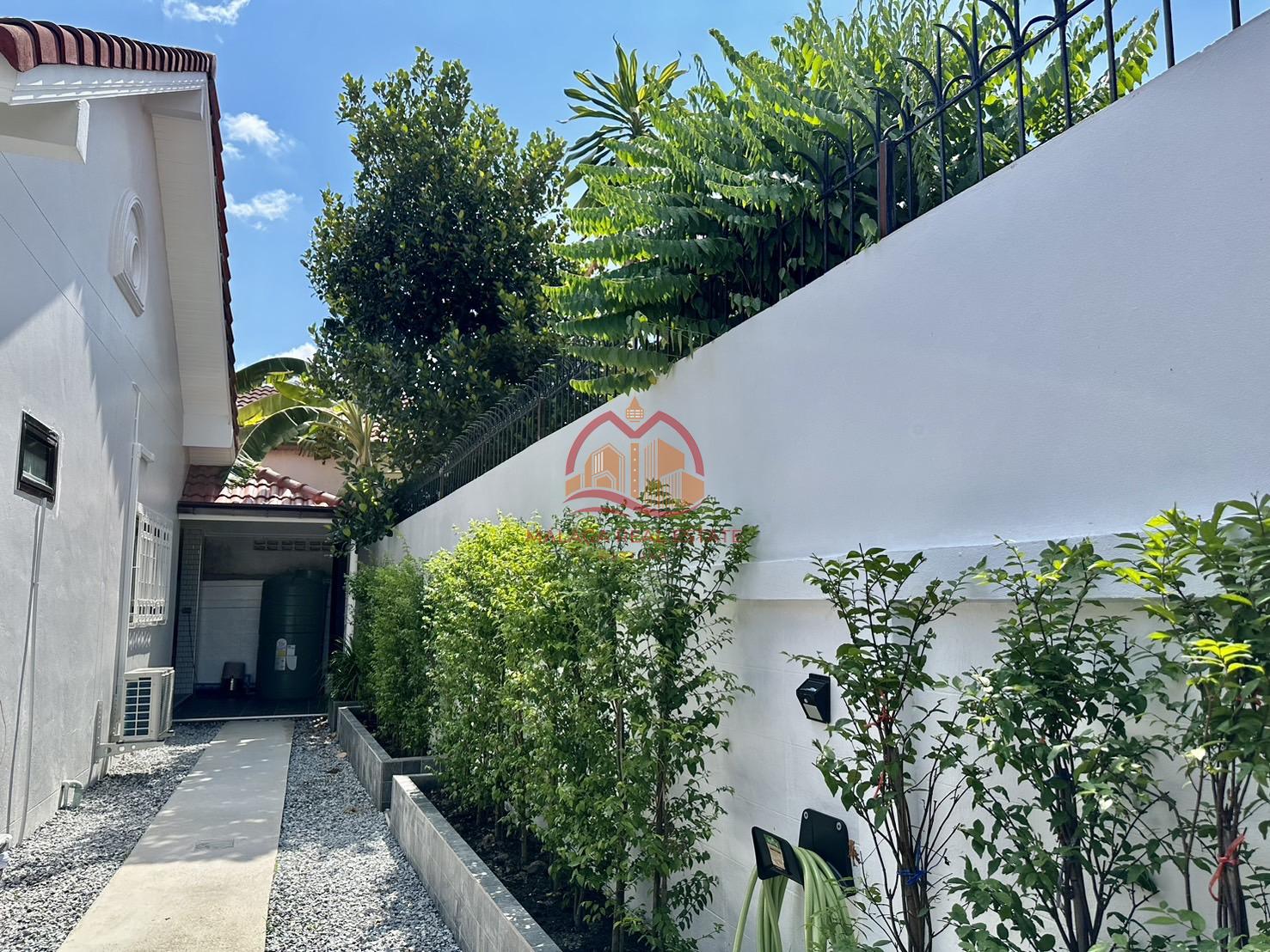 VJ Land and House