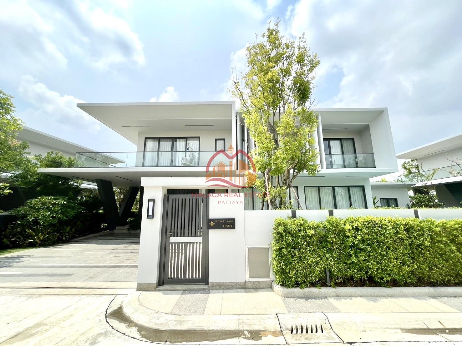 Glory Village Pattaya