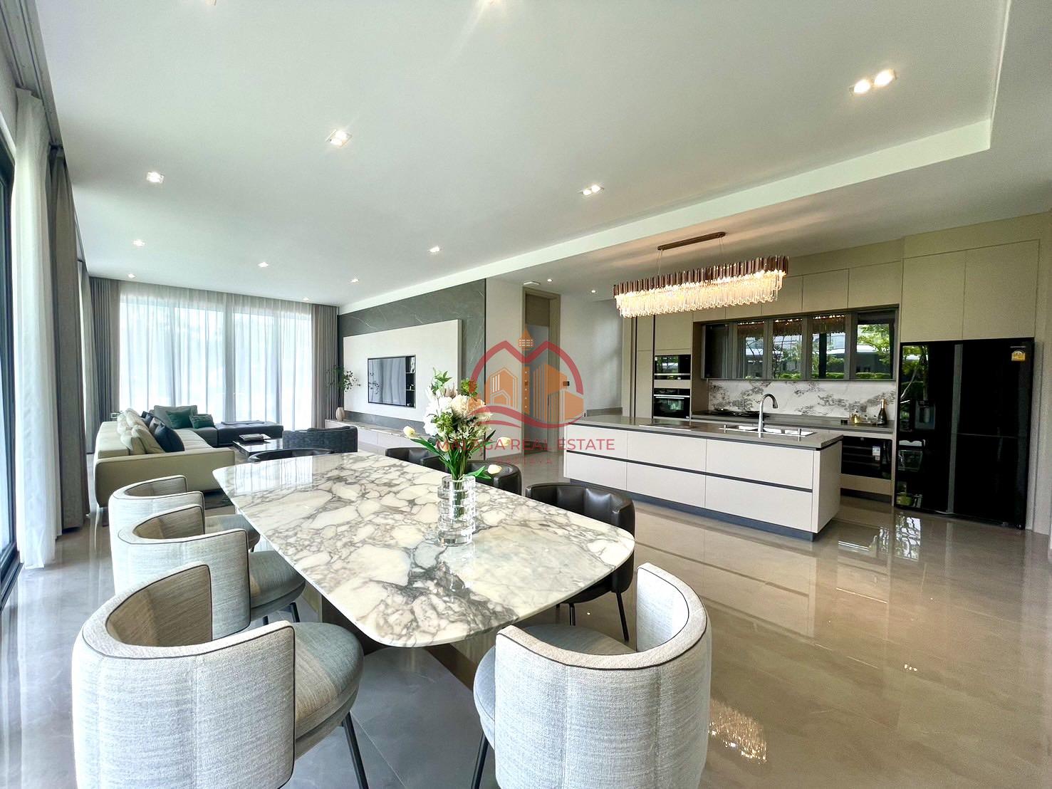 Glory Village Pattaya