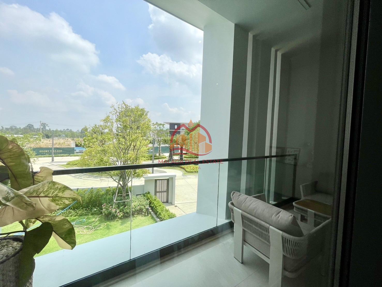 Glory Village Pattaya
