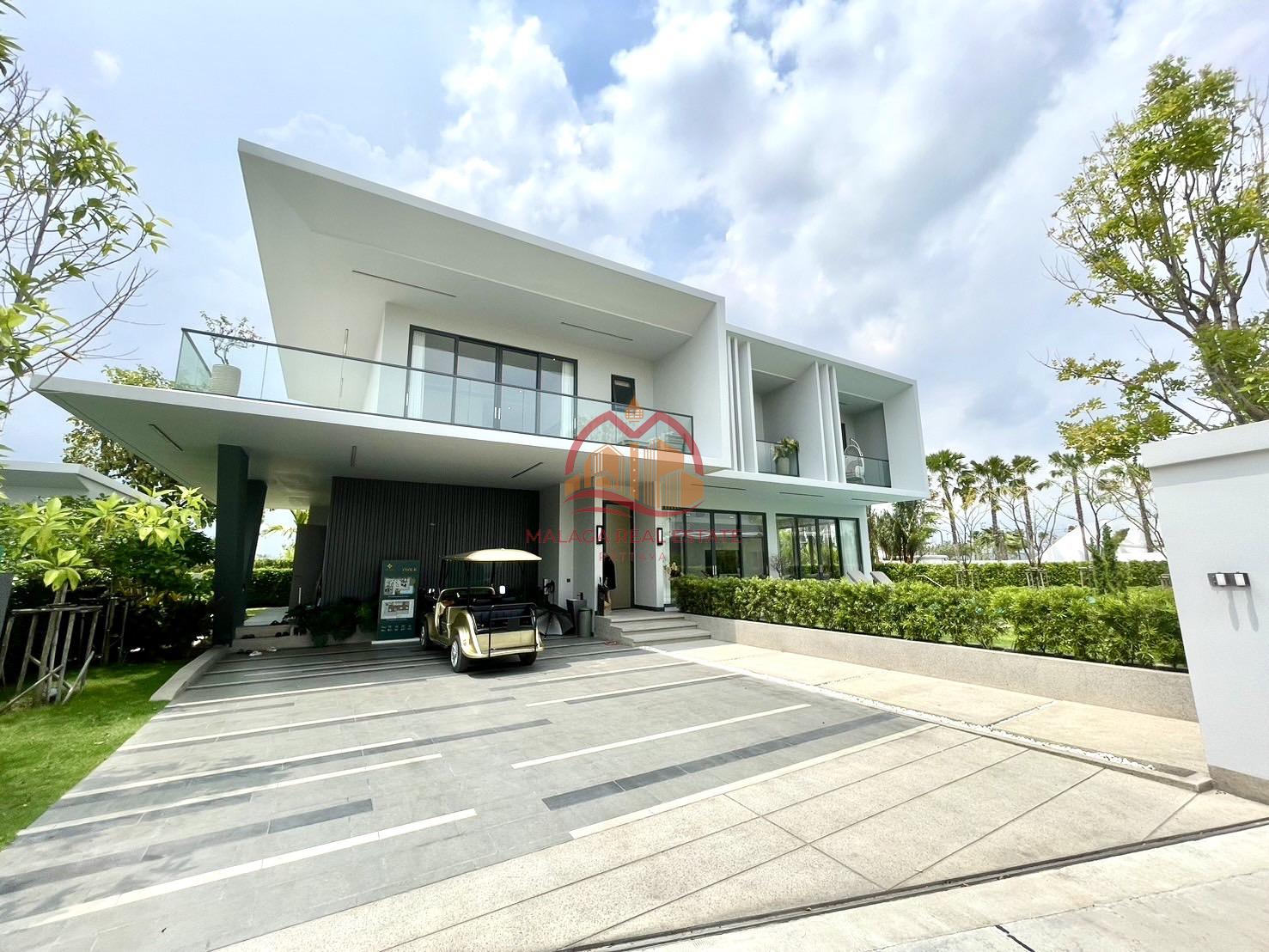 Glory Village Pattaya