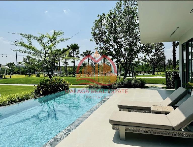 Glory Village Pattaya