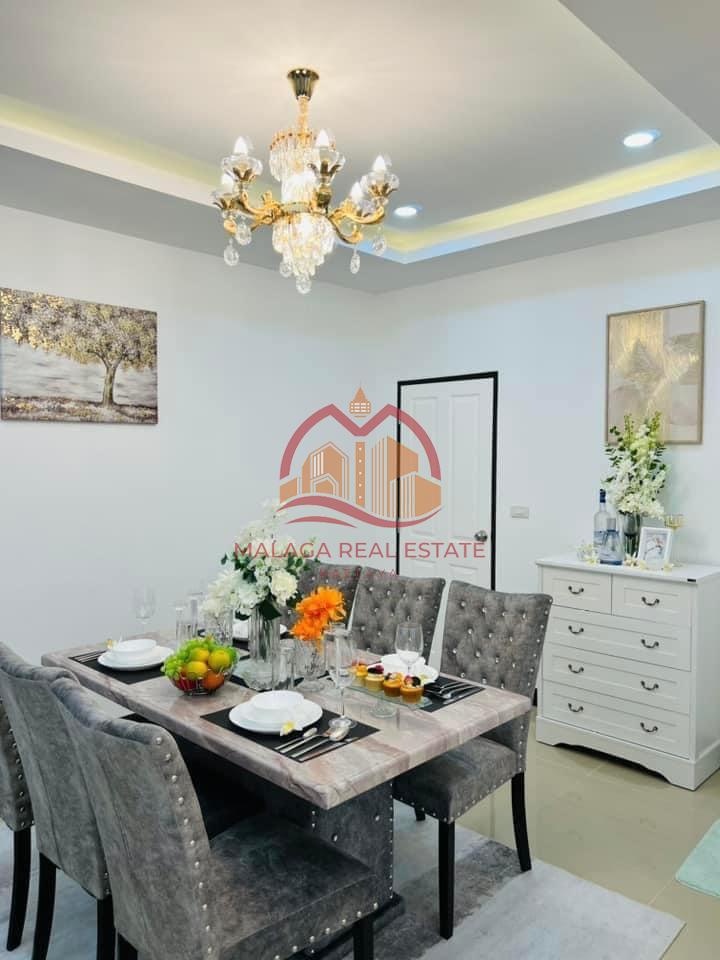 3 Bedrooms Family House at Mabprachan