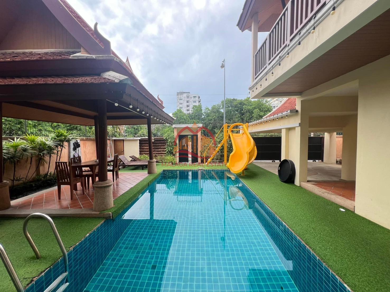 Villa 3 Bedroom On Pratumnak Hill