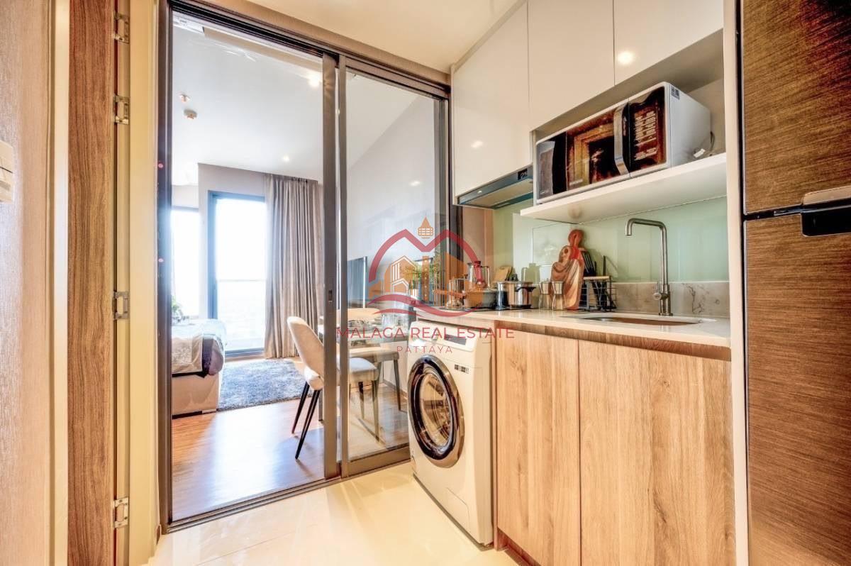 Once Pattaya Condominium