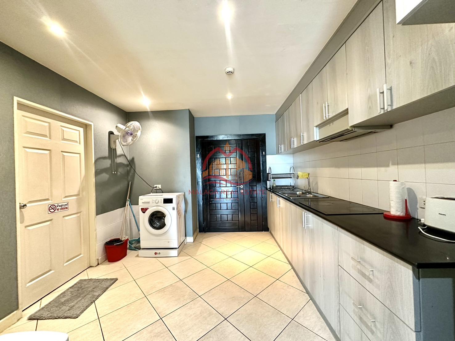 Executive Residence 4