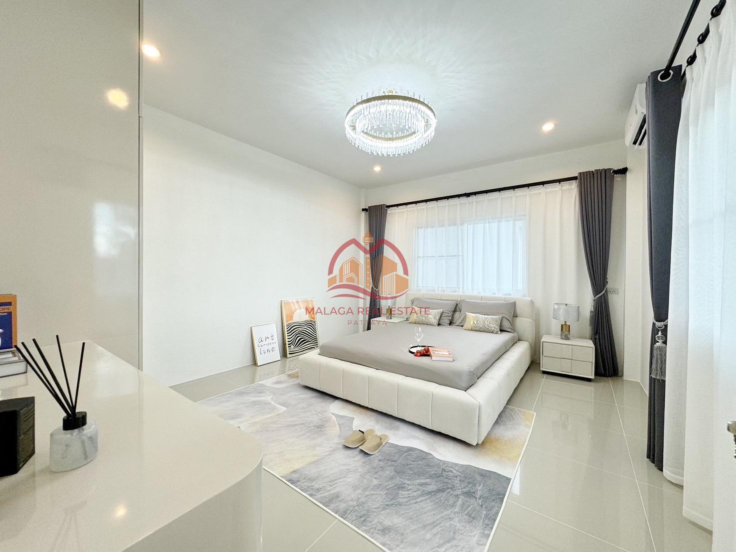 3 Bedrooms Family Home