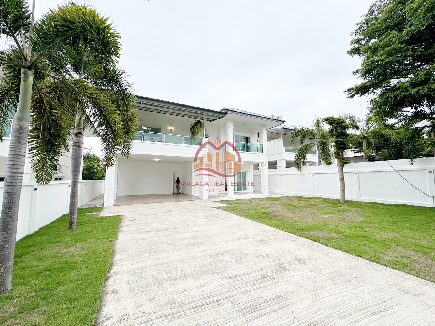 3 Bedrooms Family Home