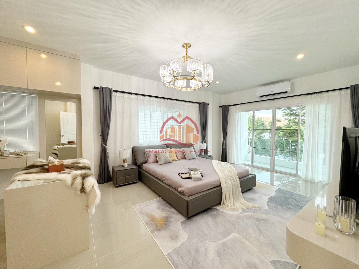 3 Bedrooms Family Home