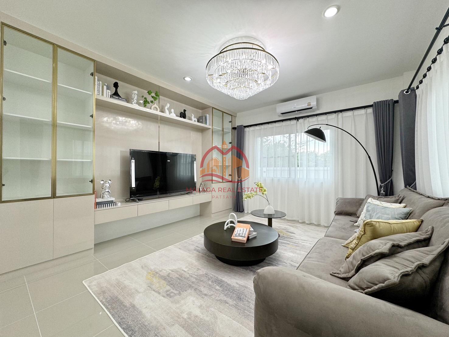 3 Bedrooms Family Home