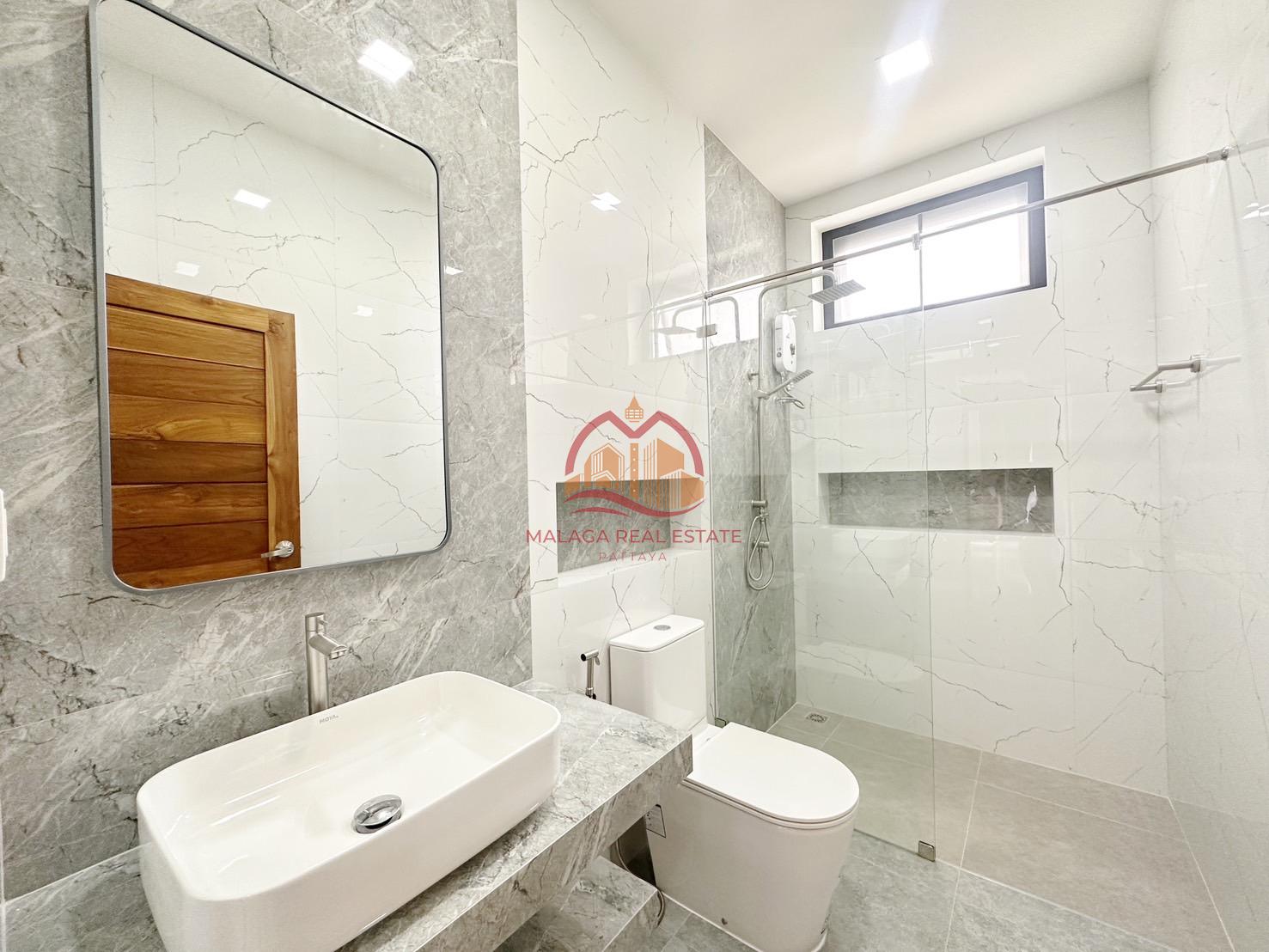 Pool Villa 3Bedrooms in East Pattaya