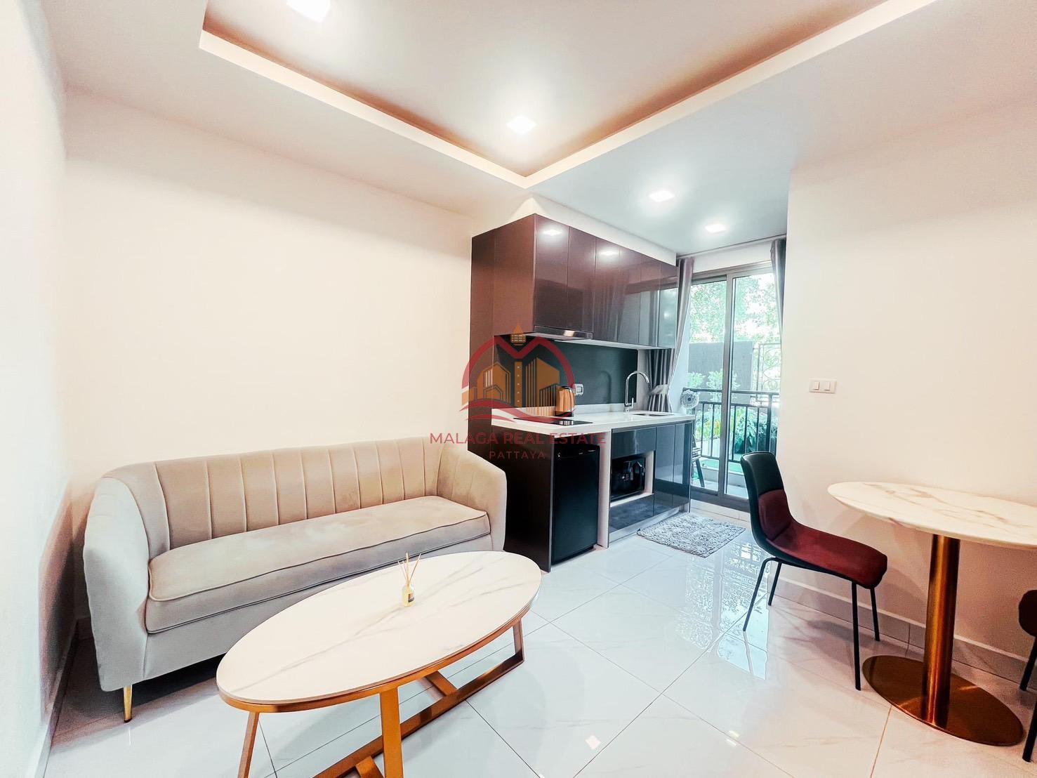 Arcadia Center Suite