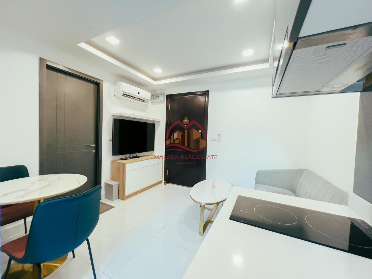 Arcadia Center Suite