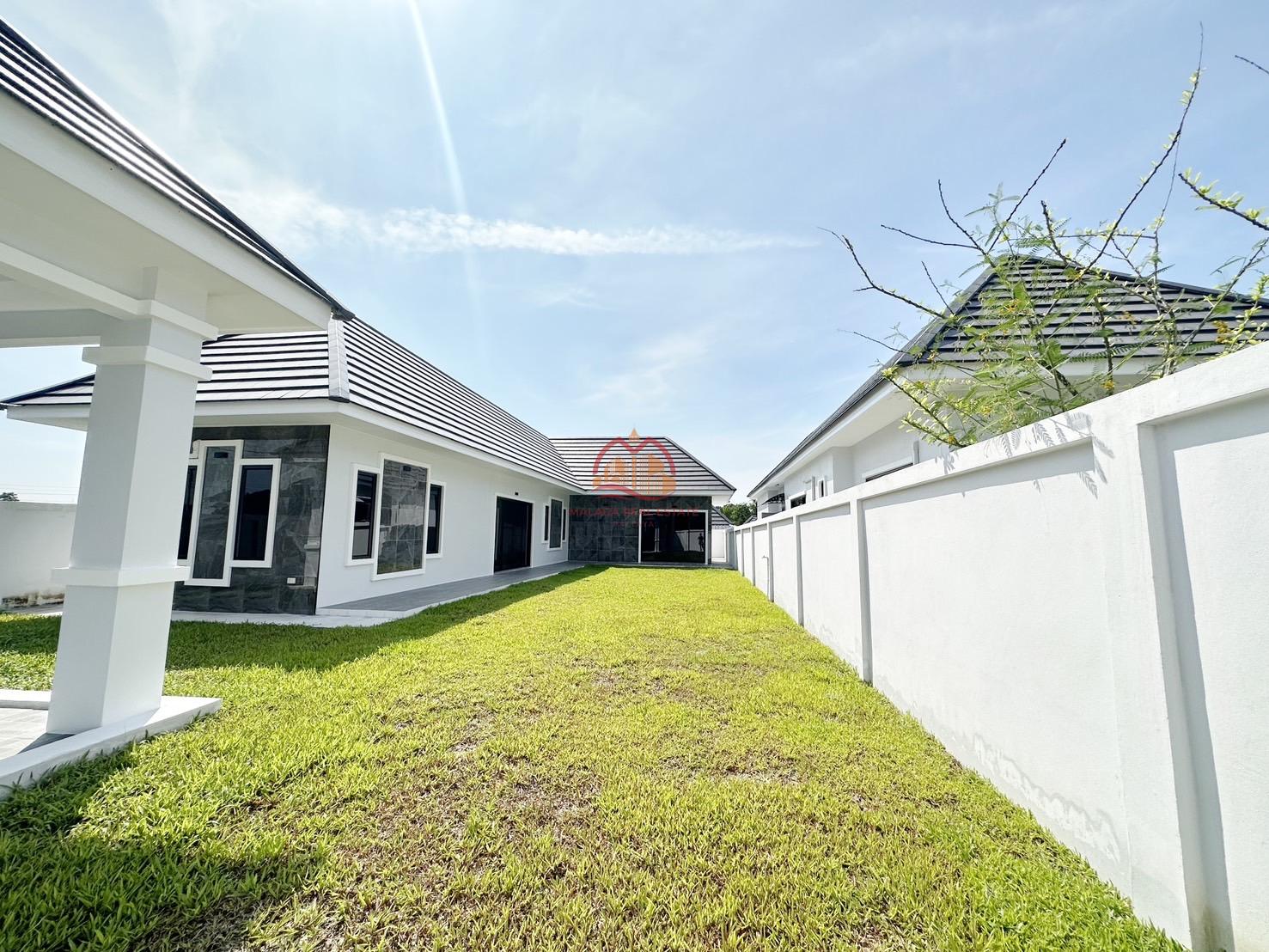 3 Bedrooms Family Home