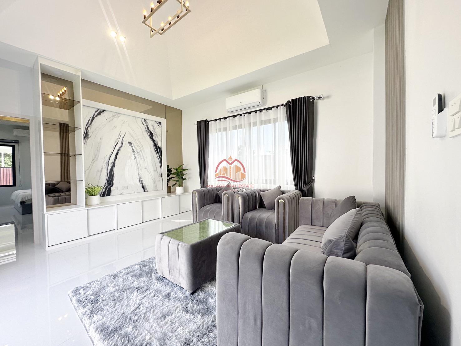 3 Bedrooms Family Home