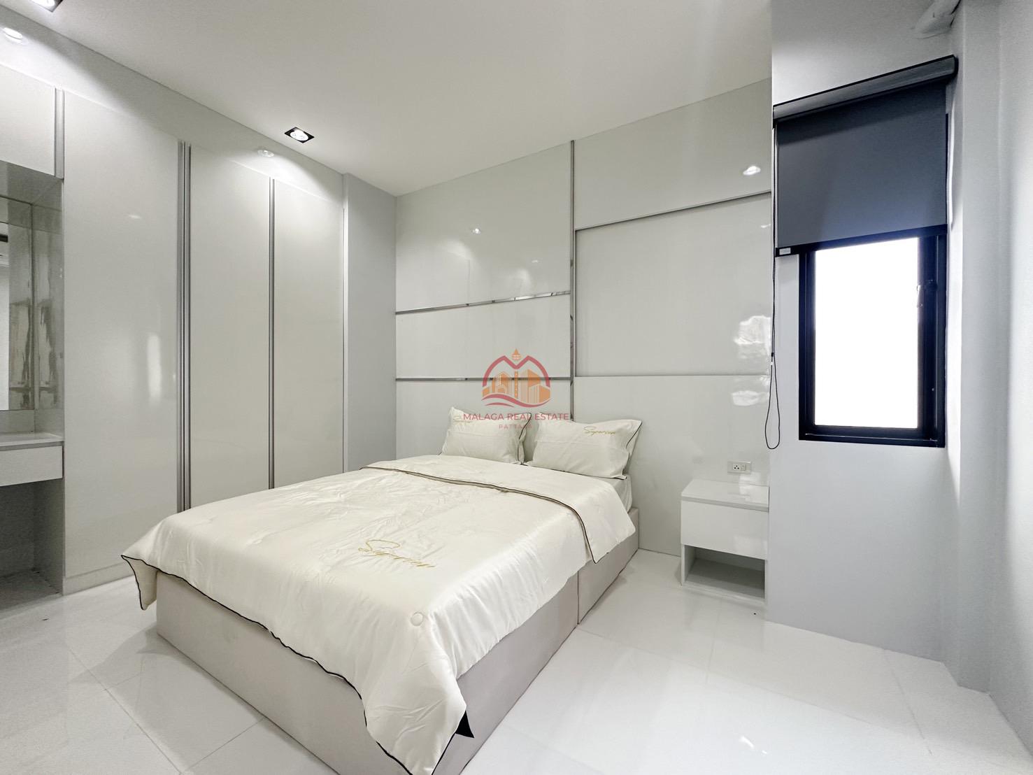3 Bedrooms Family Home