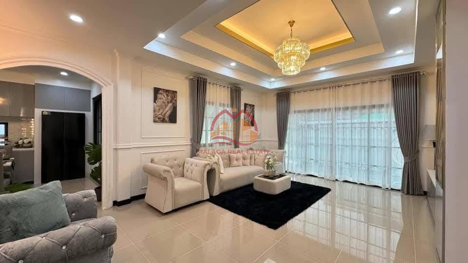 Pattaya Land and House