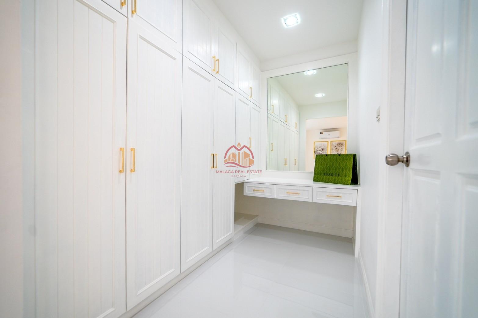 Bayview Residence Pattaya
